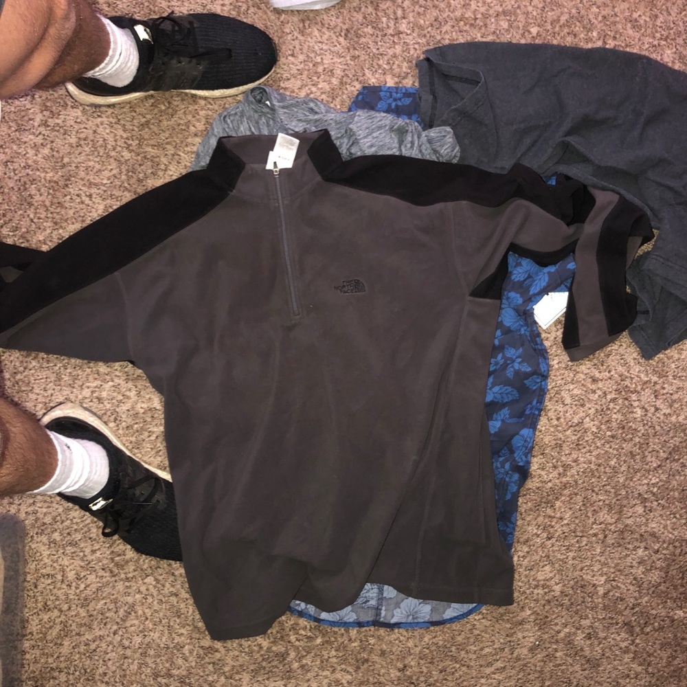 North face quarter zip